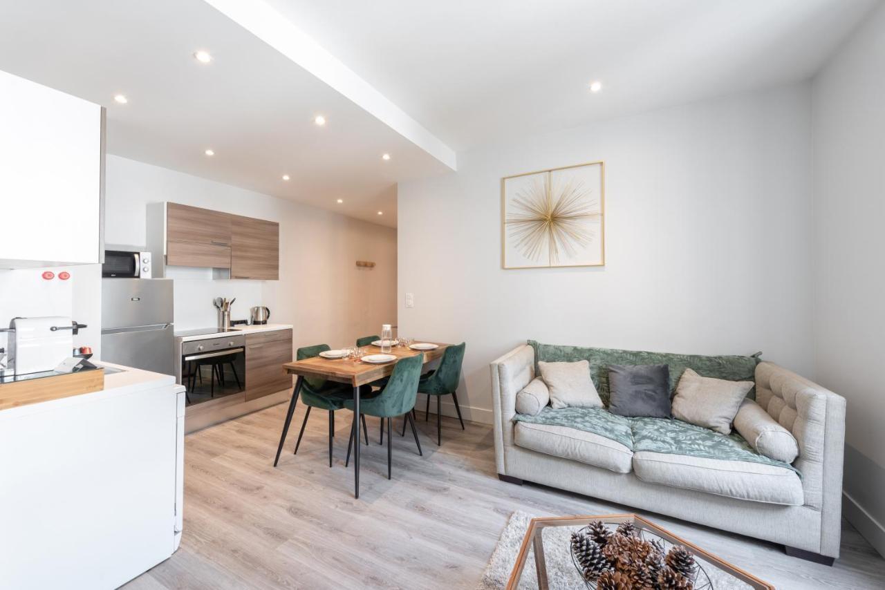 Apartment Le Pompadour - Magnifique T2 Place Bellecour 4eme Etage Sans Ascenseur - 4th Floor No Elevator *