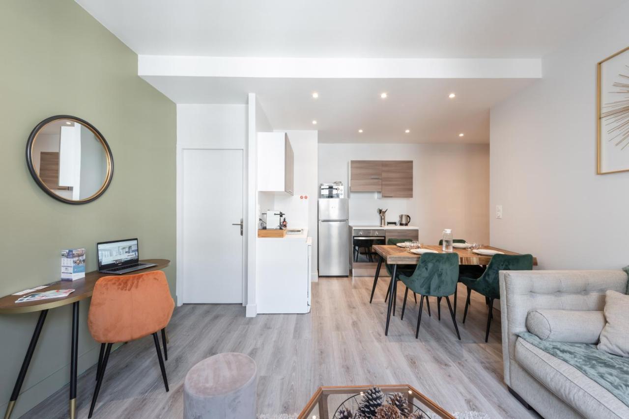 Le Pompadour - Magnifique T2 Place Bellecour 4eme Etage Sans Ascenseur - 4th Floor No Elevator Apartment Lyon